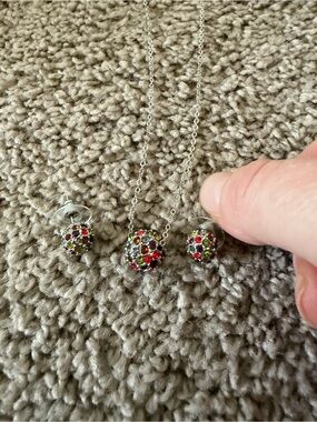 Silver tone with multi colored stones earring and necklace set